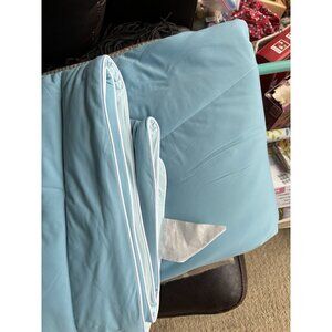 REST Summer Cooling Duvet Comforter BLUE - King  REST-SCD00K OPEN BOX
